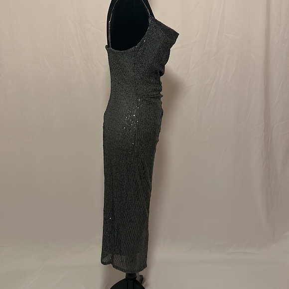 Laundry by shelli segal sequin cowl neck slip in gunmetal size 6 - Picture 4 of 6